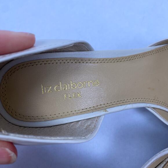 Liz Claiborne Flex Lucia Leather Pumps 8.5 - Picture 7 of 8